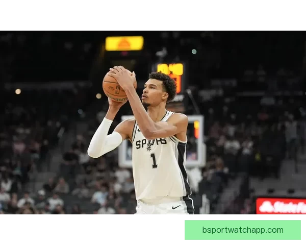 文班亚马26分14篮板马刺三人20+大胜热火豪取六连胜